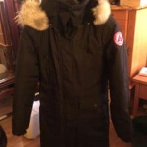 Women’s winter jacket.
